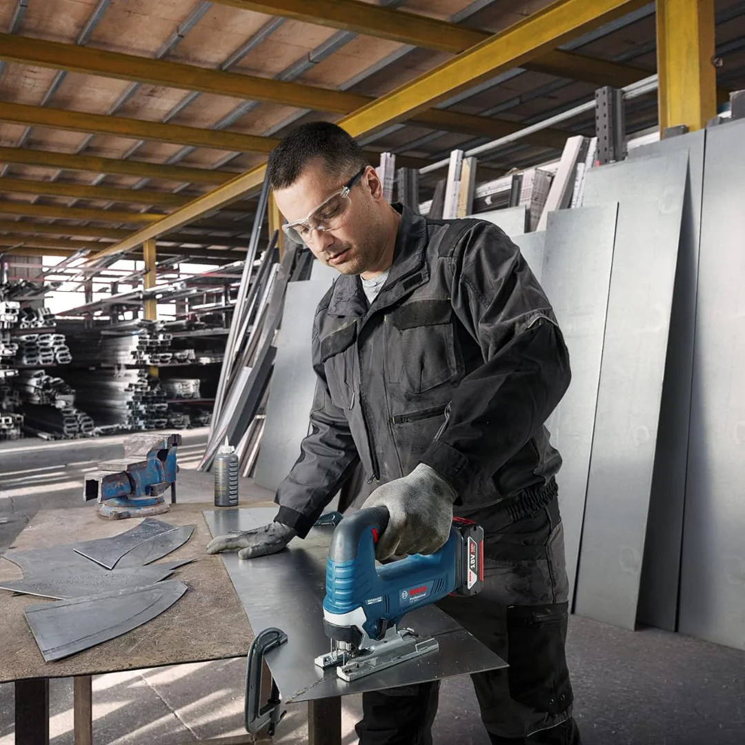 Bosch GST 185-LI Professional Cordless Jigsaw Machine | 18-Volt | 125 Mm Cutting Depth | Dust Extraction | (Solo Tool - 18v Batteries & Charger Sold Seperately) - Image 6